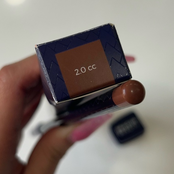 New! Dragun Beauty Lip Job Liner - Picture 2 of 4